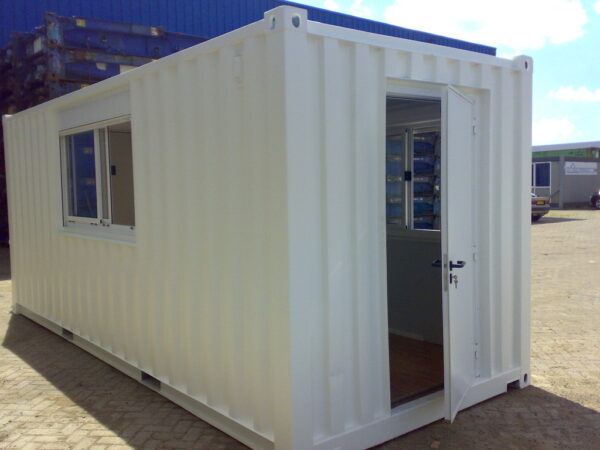 20ft Dv Omgebouwd